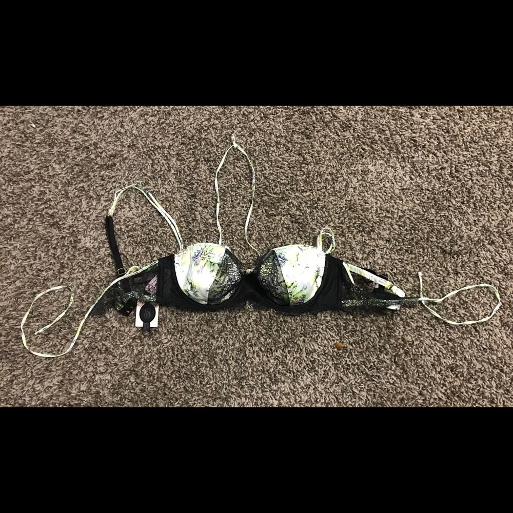 Victorias Secret Black Label Bra